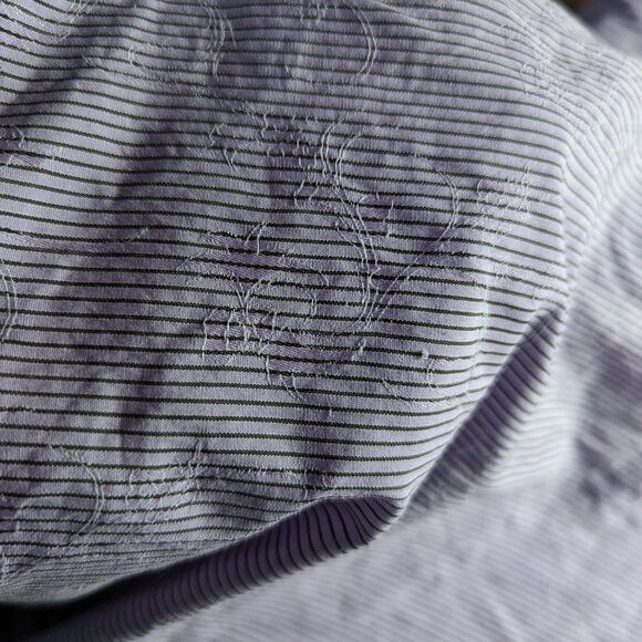Bugatchi Embroidered Flip Cuff Shirt Mens Medium Purple Striped Button Up - Picture 4 of 6